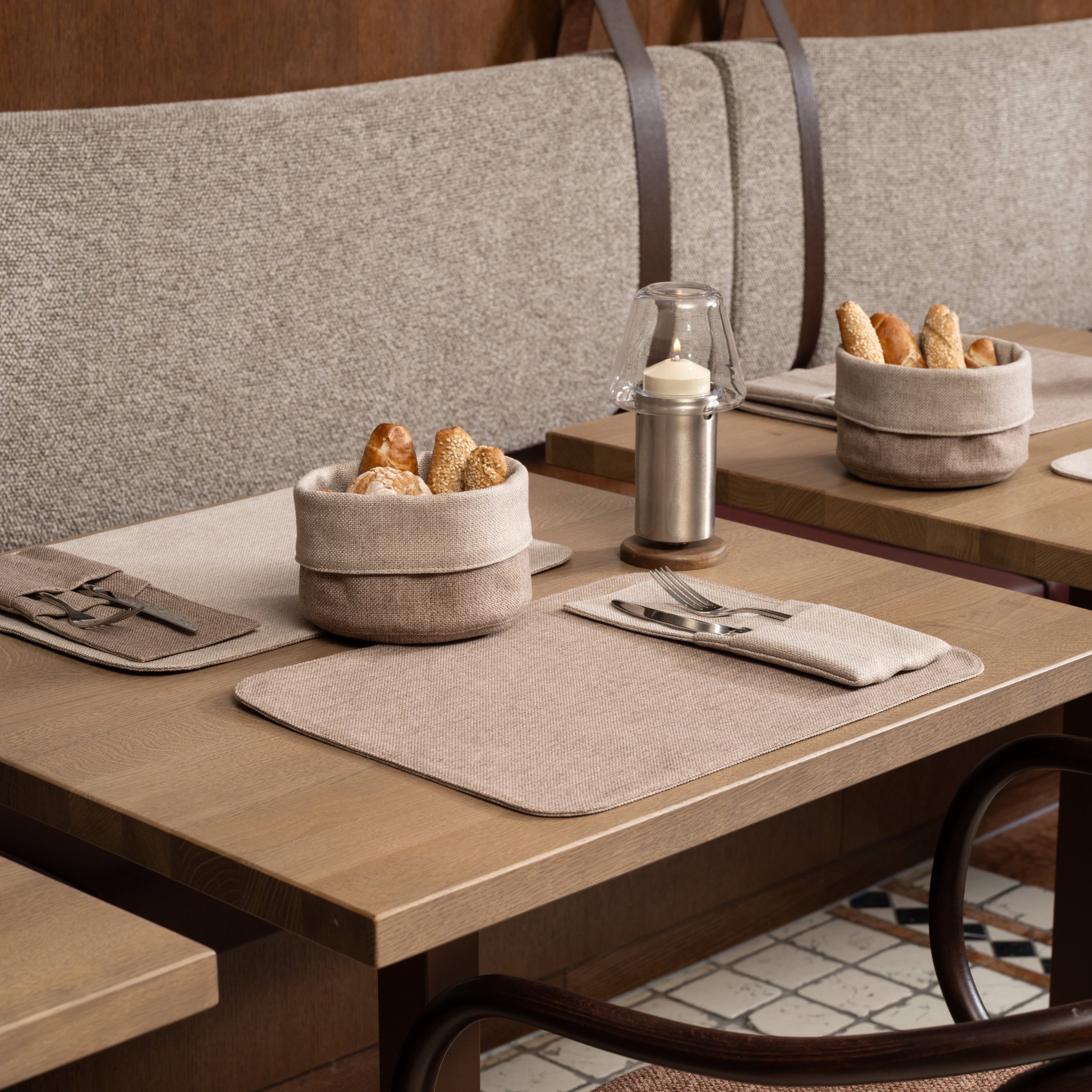 Kartoffelsäckli, Bread Baskets & Placemats