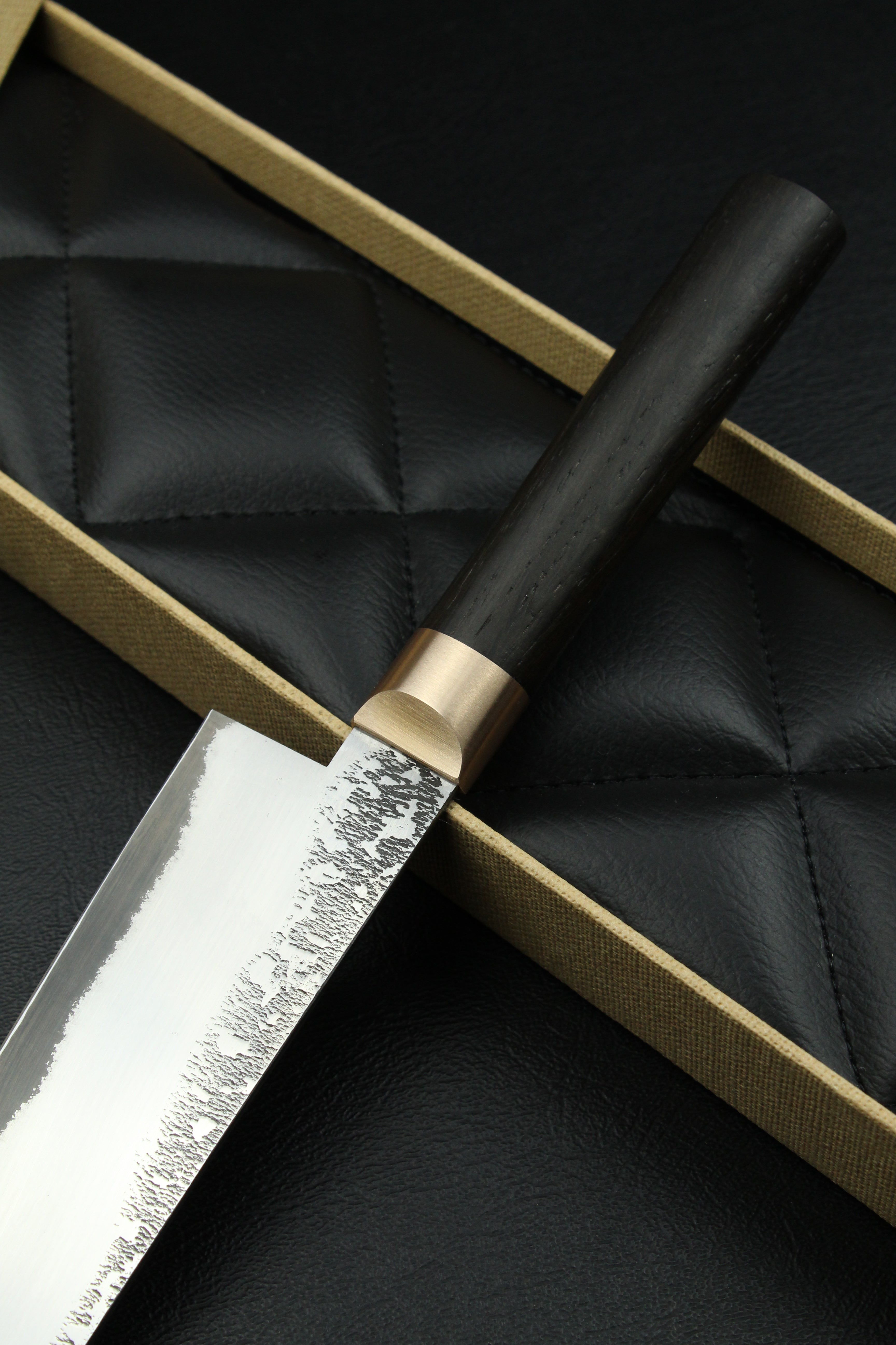 Knife M- Santoku Mooreiche - Lilienstahl