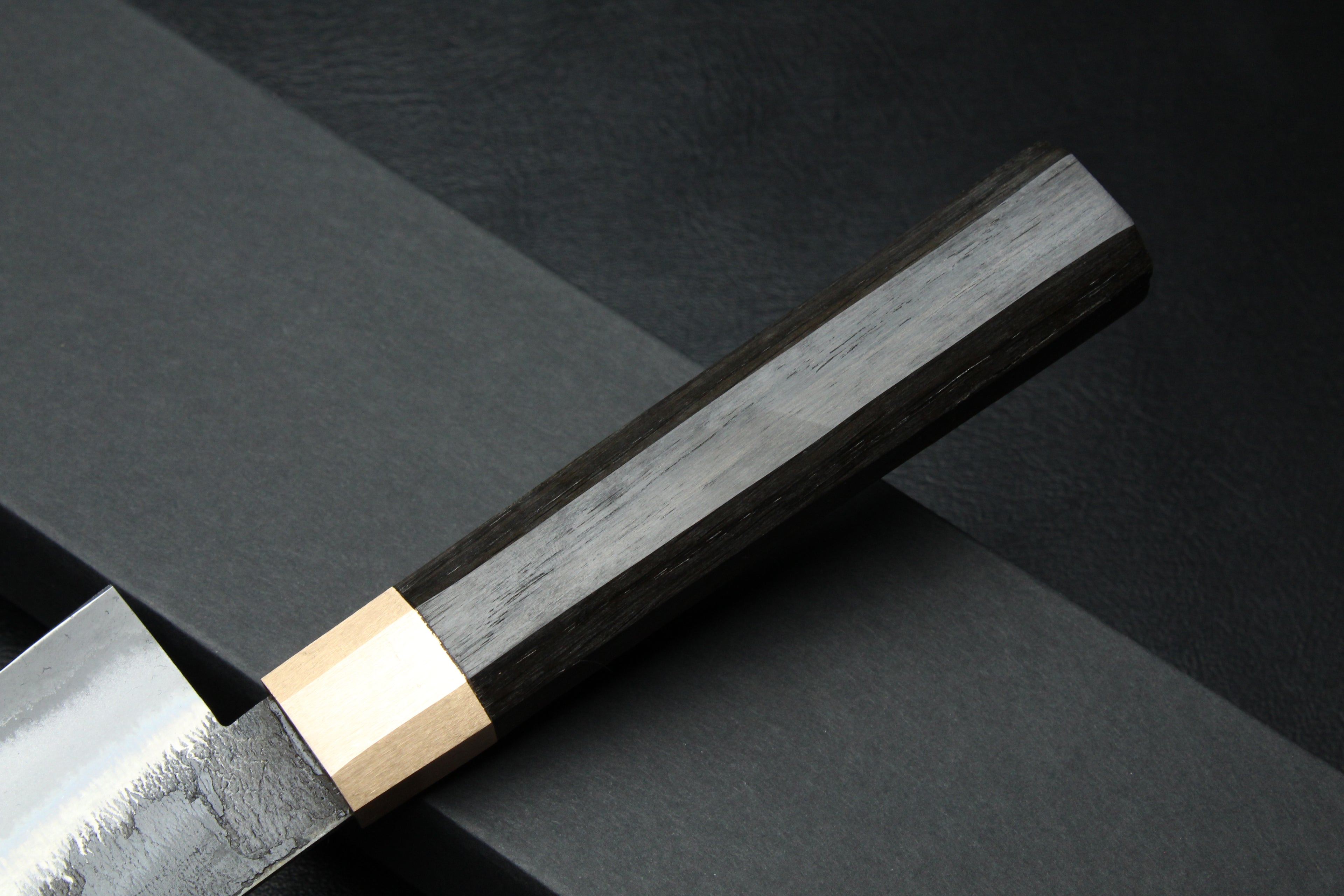 Knife Santoku Mooreiche Oktagonal - Lilienstahl
