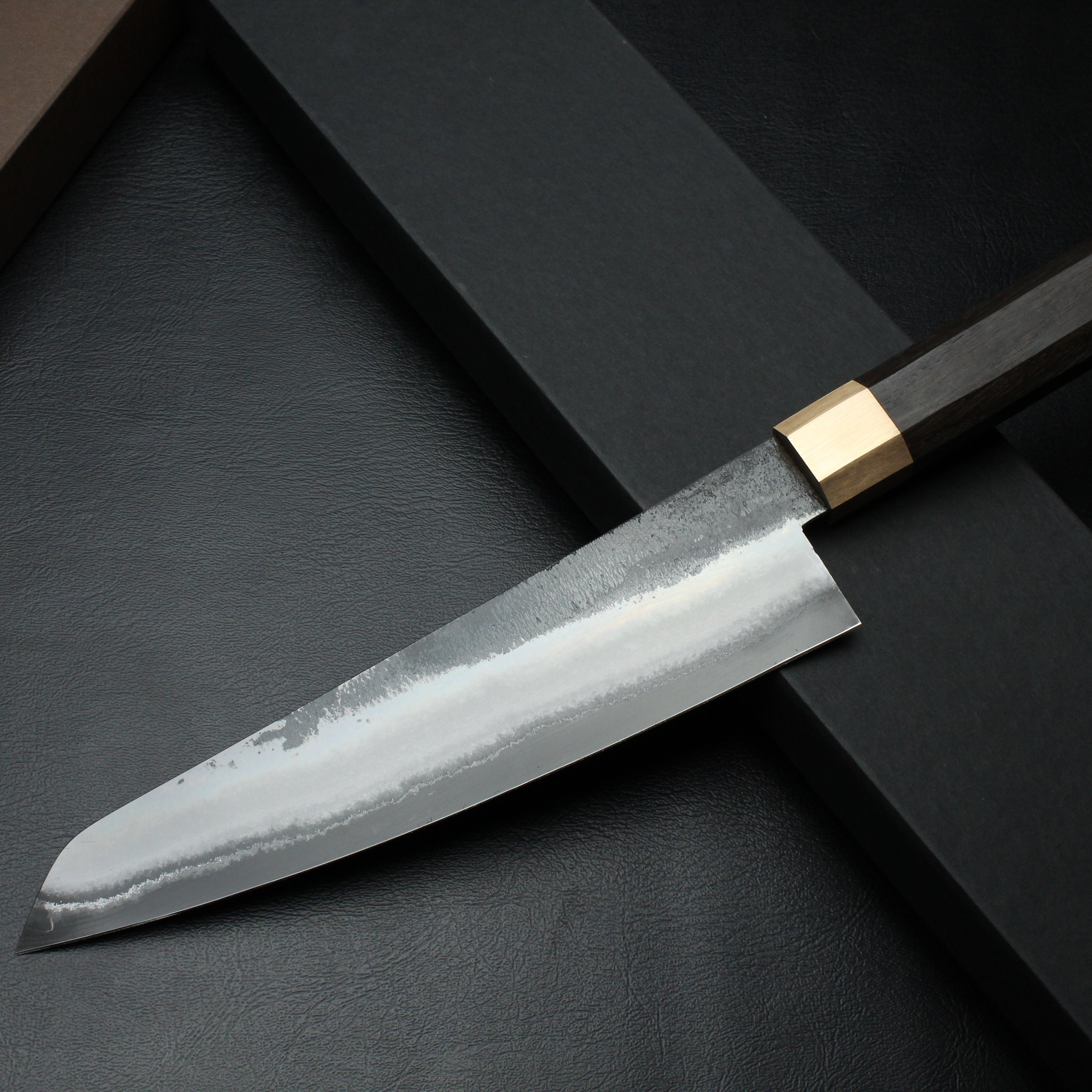 Knife Gyuto Mooreiche Oktagonal - Lilienstahl
